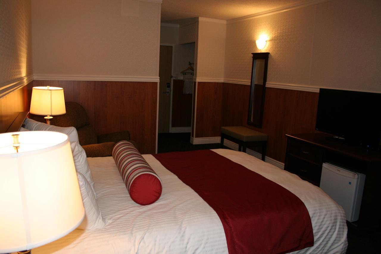 Hotel North North Sydney Bagian luar foto